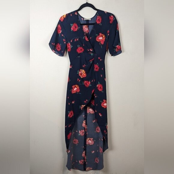 Aritzia Babaton rose print Jedd Dress size 00 - Picture 2 of 8